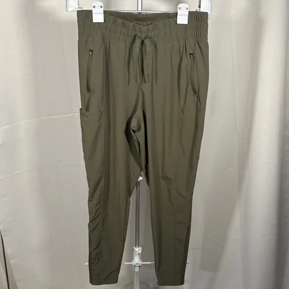 All in motion Olive Green Women's Jogger Pants SZ M - Picture 2 of 7